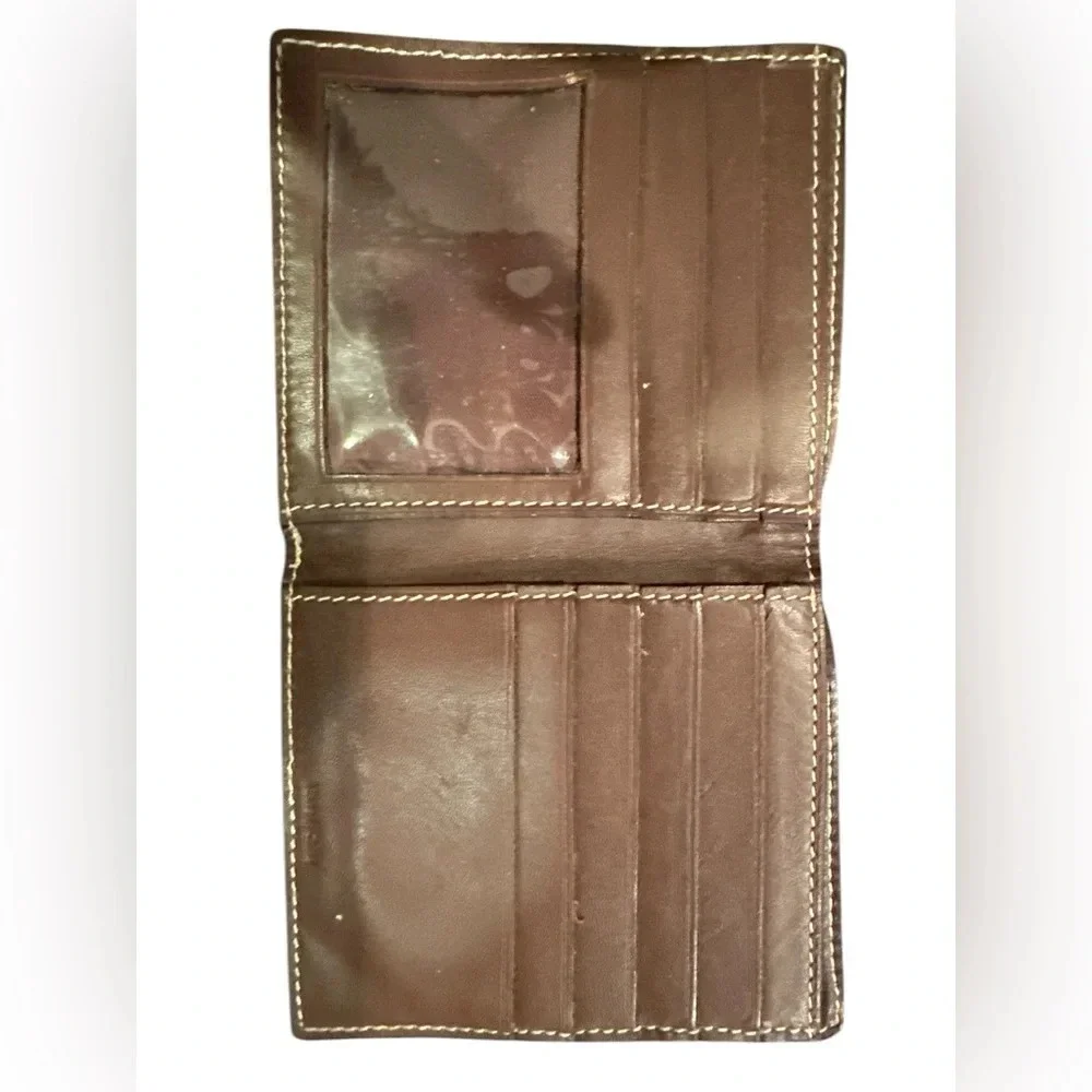Men’s brown faux leather billfold wallet